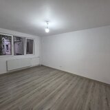 Costin Georgian, Intrarea Muncii nr. 2, 5 minute metrou renovat, Basarabia